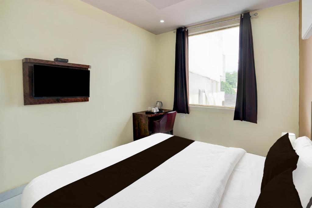 Foto da galeria de Townhouse Mansarovar Formerly Hotel Palm Tree em Jaipur