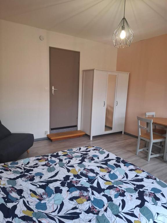 gîte l'œuf ou la poule, parking privé, sur domaine viticole – photo 10
