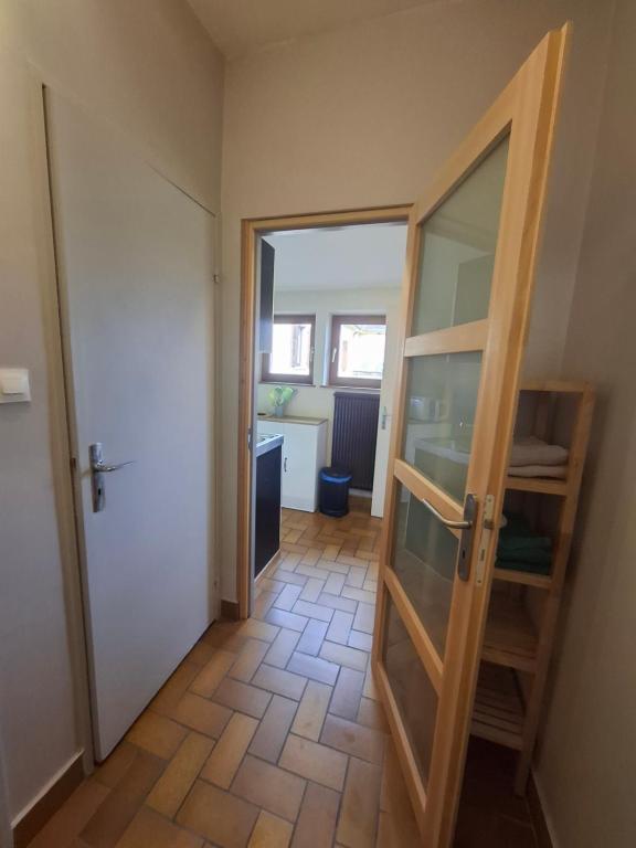 gîte l'œuf ou la poule, parking privé, sur domaine viticole – photo 15