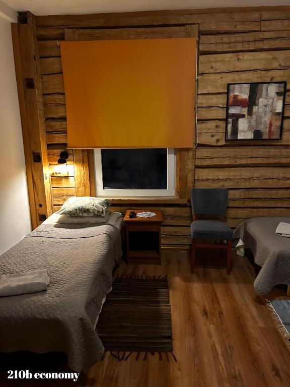 Guesthouse Carl Schmidt - Habitación Triple Económica Con Baño Compartido
