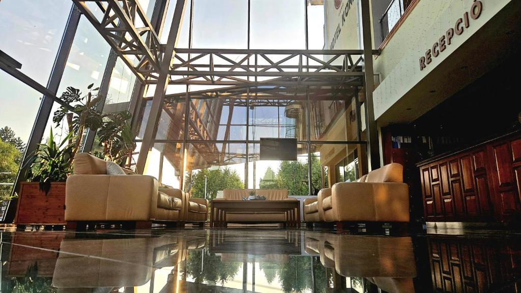 Posezení v ubytování König Hotel