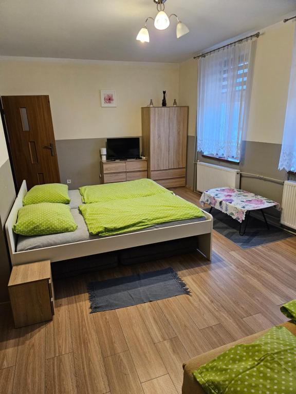 Gościniec w Starym Młynie - Chambre Quadruple Avec Salle De Bains Privative