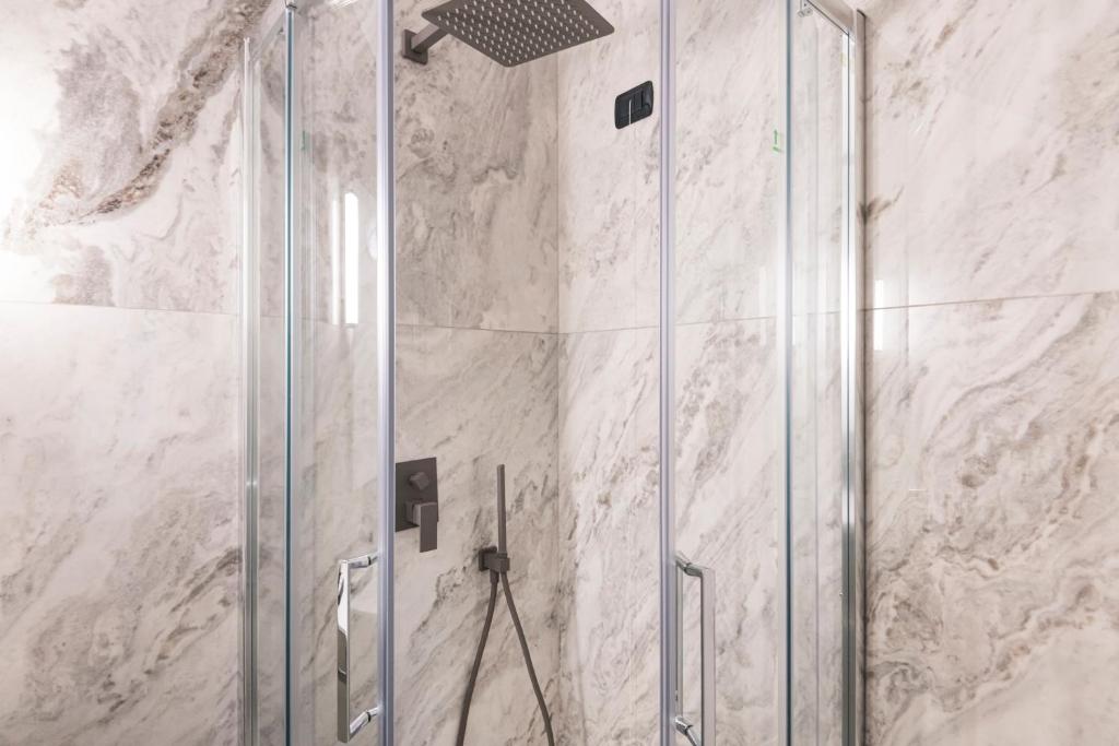 Kúpeľňa v ubytovaní Prestigioso appartamento Piazza Duomo by Easylife