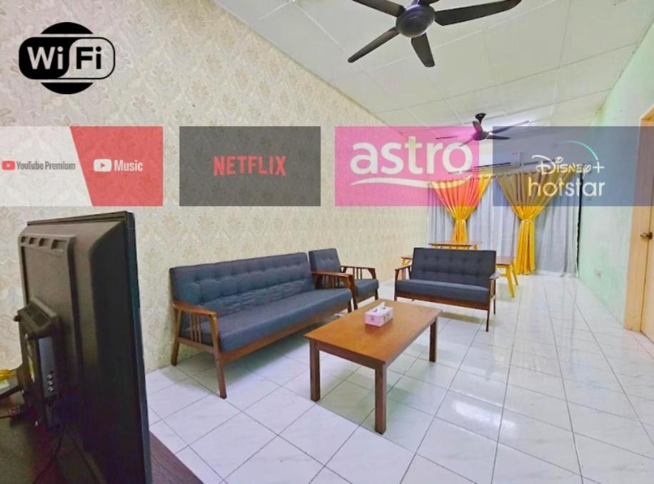 O zonă de relaxare la Homestay Mahligai Cinta, Taman Banting Baru