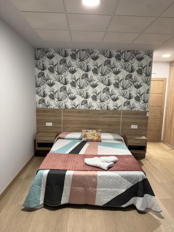 Apartamentos Turisticos Peregrin Palas - 15