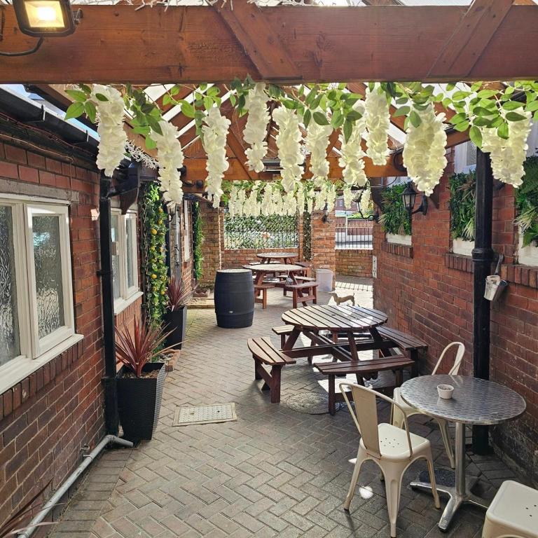 The Victoria Hotel - Resim 5