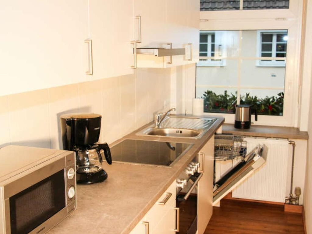 Kuchyň nebo kuchyňský kout v ubytování Ferienwohnung Dietsche Todtnau