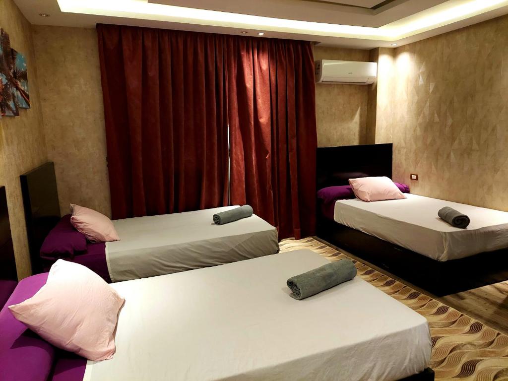 Pyramids Planet Hotel - 17