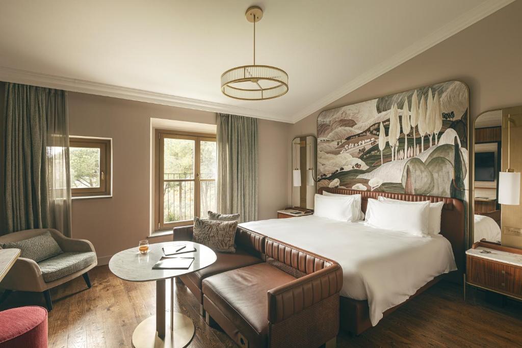 Prestige Room with View