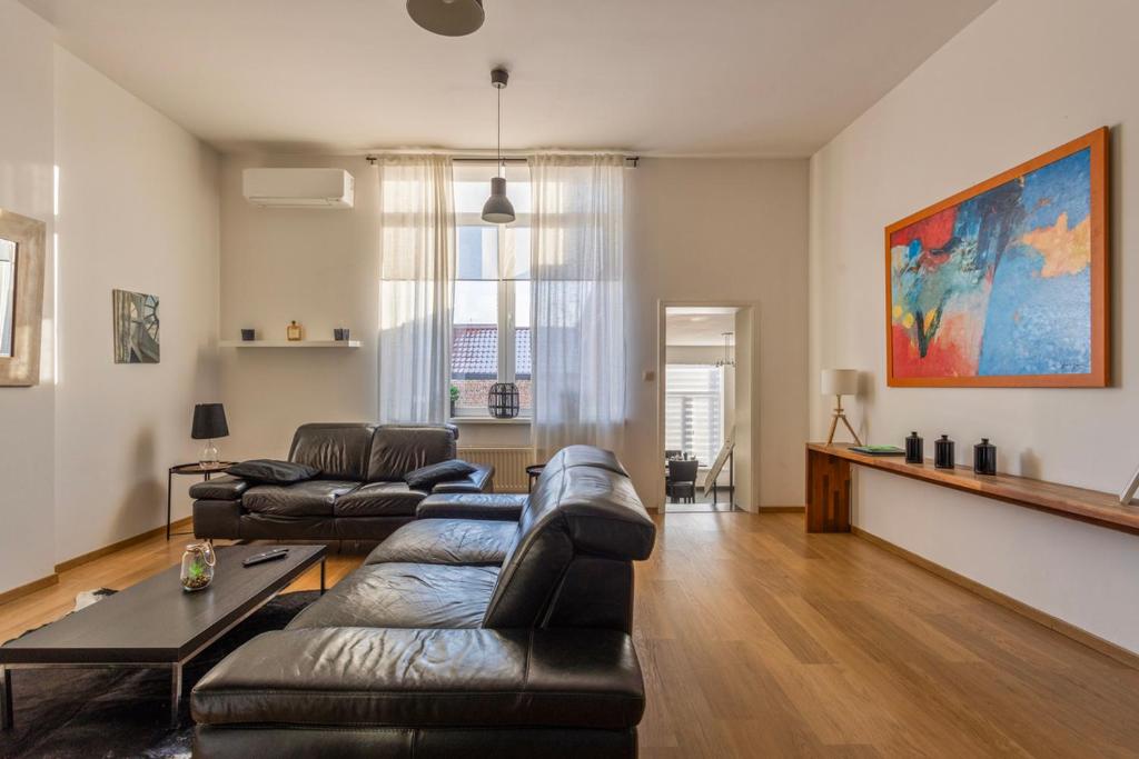 Posezení v ubytování B&B Leopold & Appartementen