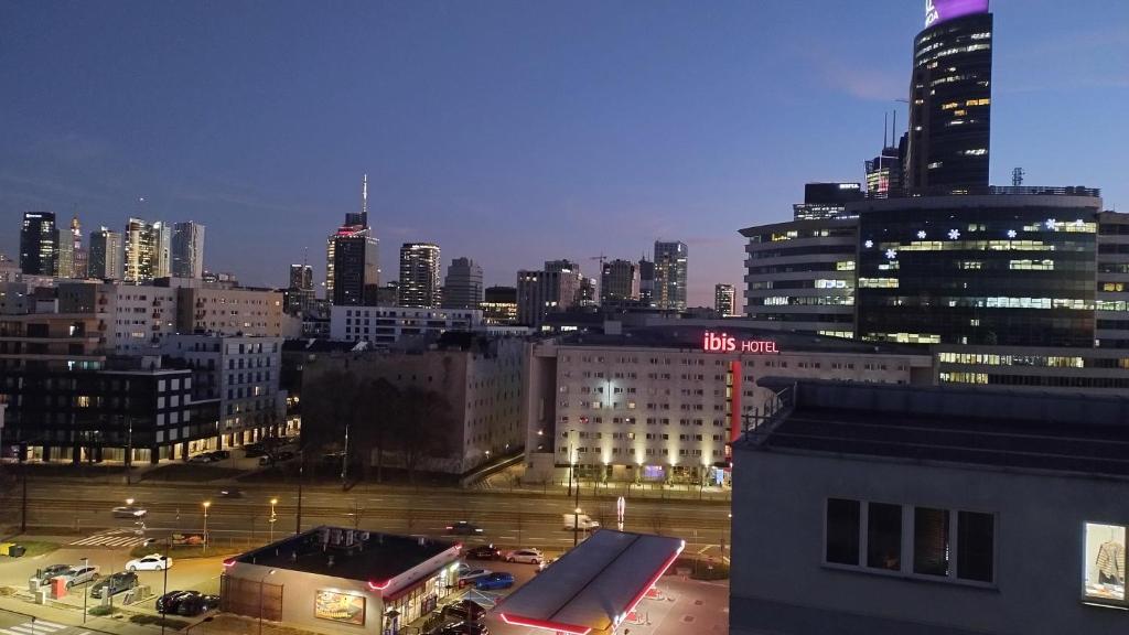 Výhľad na mesto Varšava alebo výhľad na mesto priamo z apartmánu