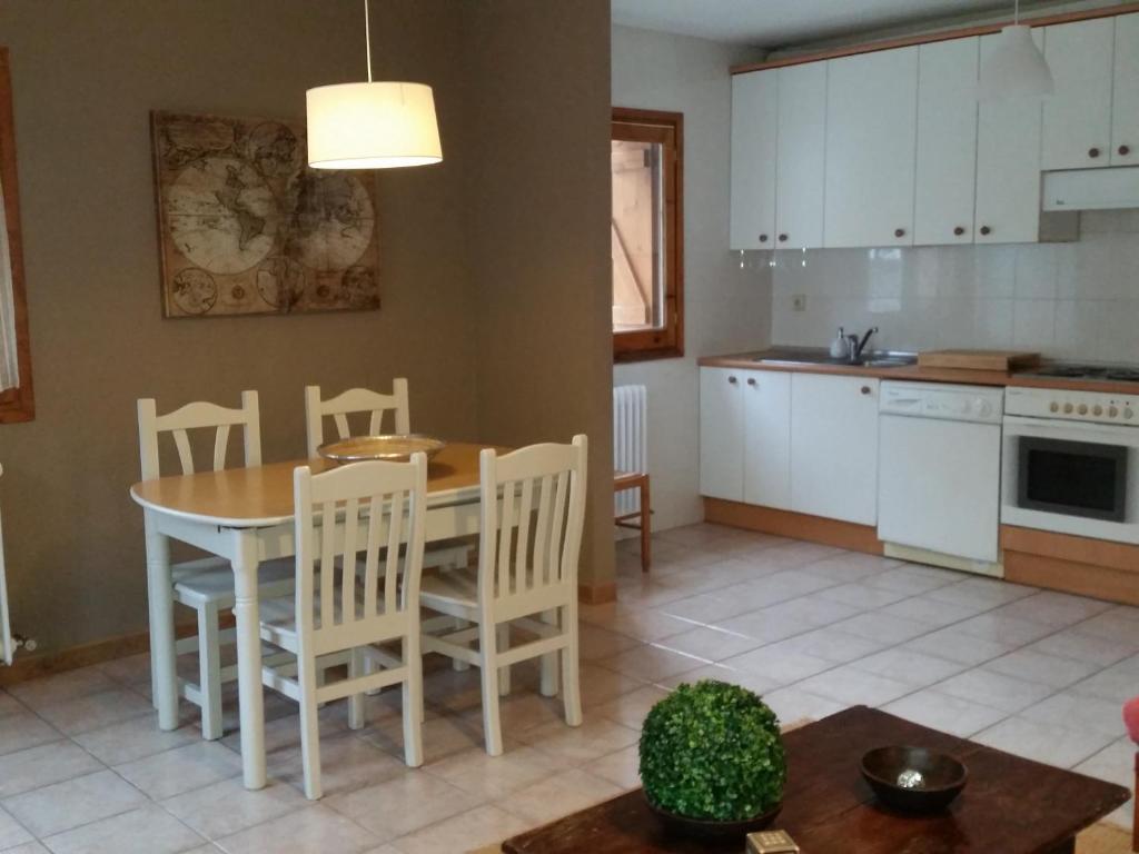 Lezegorria - Apartamento De Dos Dormitorios