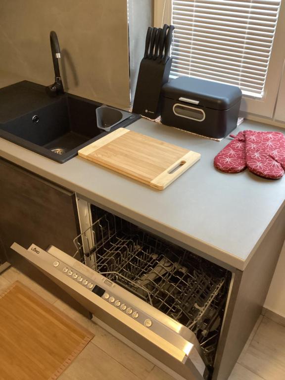 Kuchyň nebo kuchyňský kout v ubytování Apartmány Ořechovka Wellness