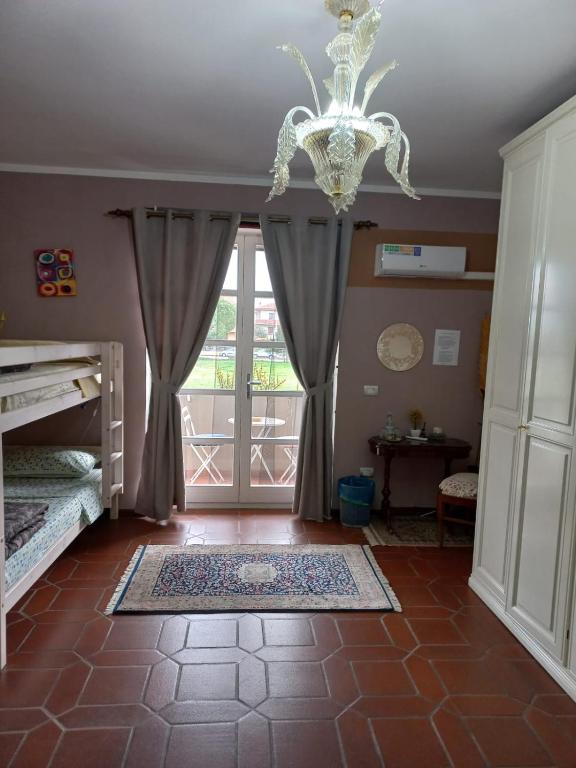 B&B Filomena - Vierpersoonskamer Met Balkon
