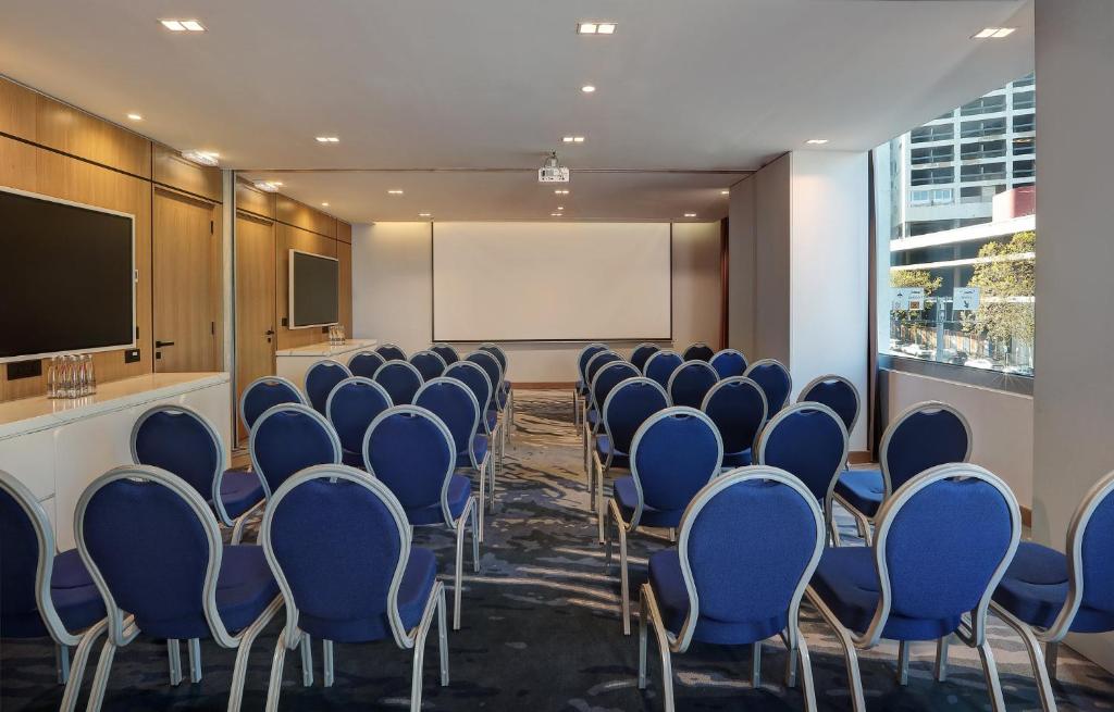 Ärikülastajate ala ja/või konverentsiruum majutusasutuses voco Beirut Central District by IHG