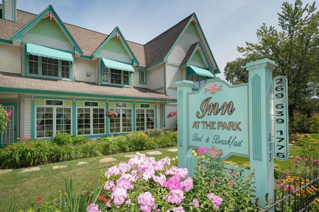 Inn at the Park Bed and Breakfast photo