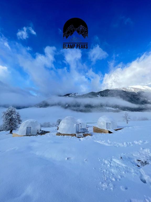 Glamp Peaks v zimě