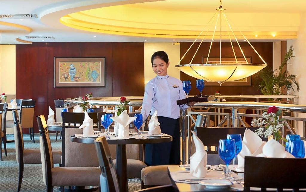 Al Manzel Hotel Apartments - Resim 13