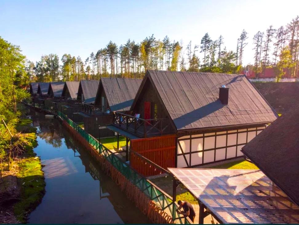 Το κτήριο όπου στεγάζεται  η παραθεριστική κατοικία