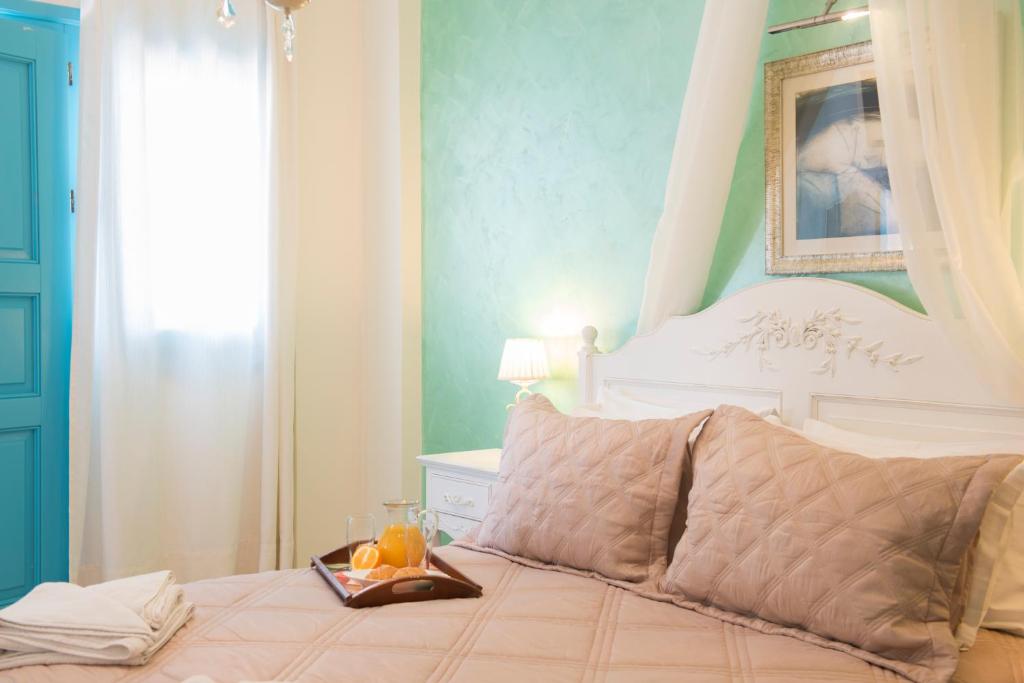 Foto dalla galleria di Villa Rose a Firà