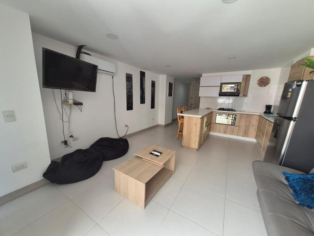 Kuchyň nebo kuchyňský kout v ubytování Apartamento Luareles-San joaquin-Balcon
