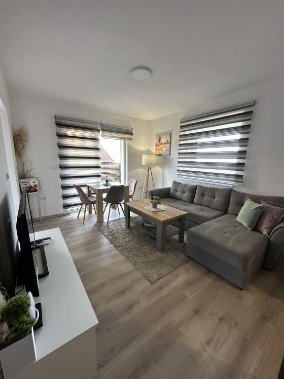 Ammirevole Ravne Apartments - Appartement - Begane Grond