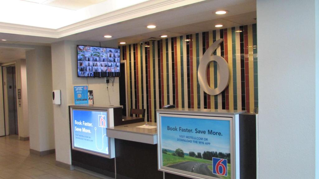 Motel 6-West Des Moines, IA photo