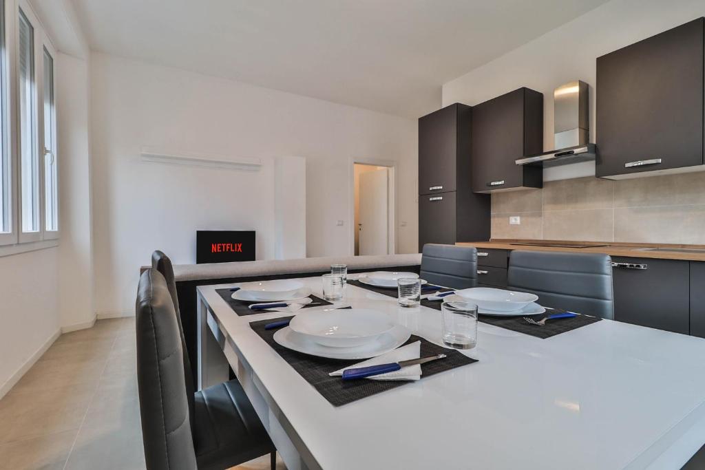 Η κουζίνα ή μικρή κουζίνα στο Arcos - 10 minutes walk to Piazza Maggiore