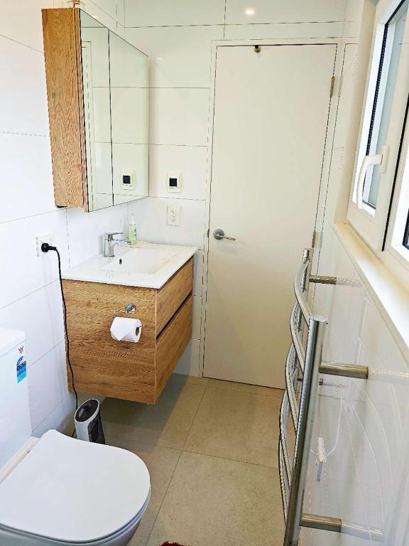 Lily?Home Elegant Retreat near Riccarton Mall - Resim 3