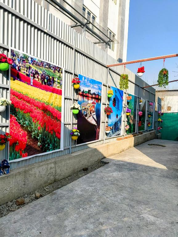 Fotografie z fotogalerie ubytování Abaad Heritage Inn v destinaci Šrínagar