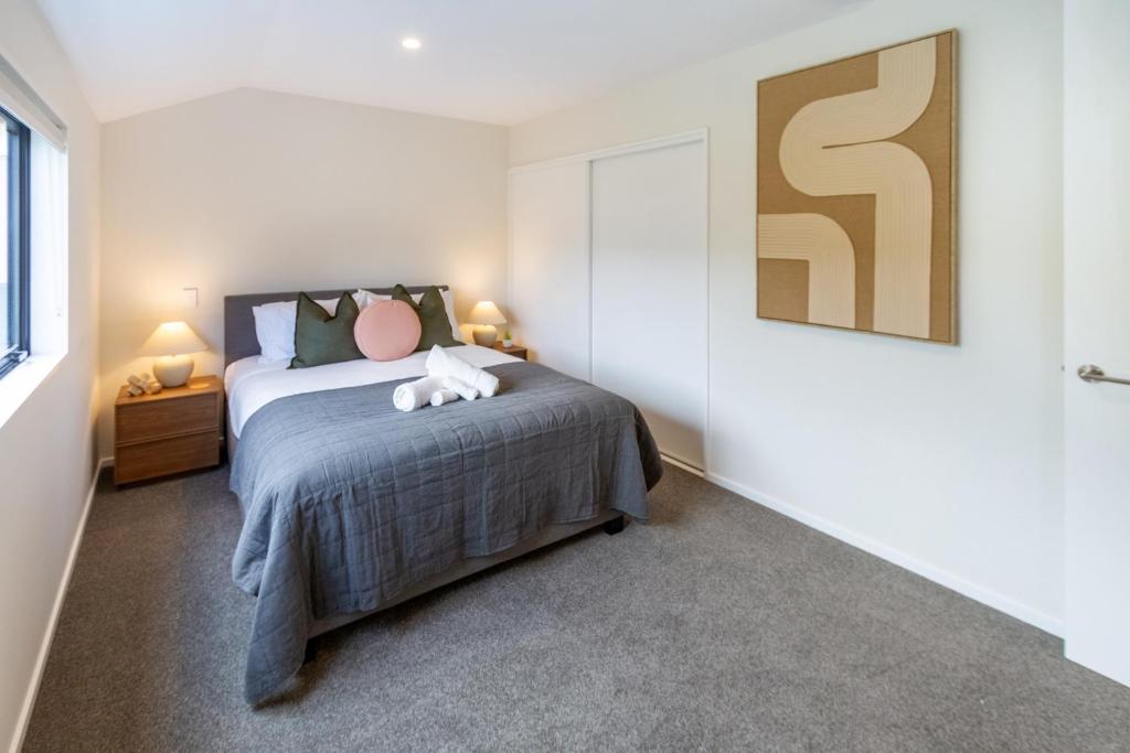 Spacious City Retreat Perfect for Getaways - Resim 16