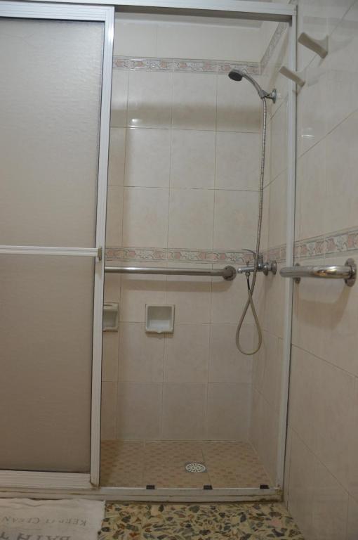 Koupelna v ubytování Habitación "Sur" Privada con baño privado - 3B