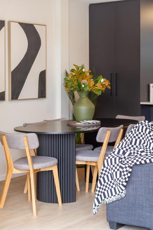 Tranquil 2 Bedroom Oasis, sleeps 6 - Resim 14