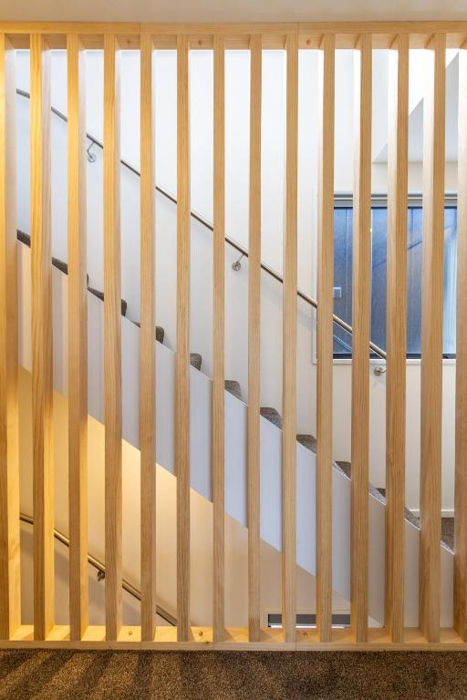 Prime Family 4 Bedroom Retreat Near Stadium & Cafe - Resim 27