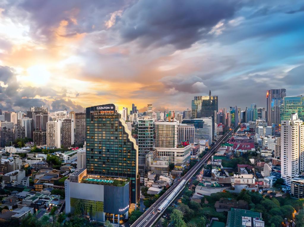 Carlton Hotel Bangkok Sukhumvit - Resim 2
