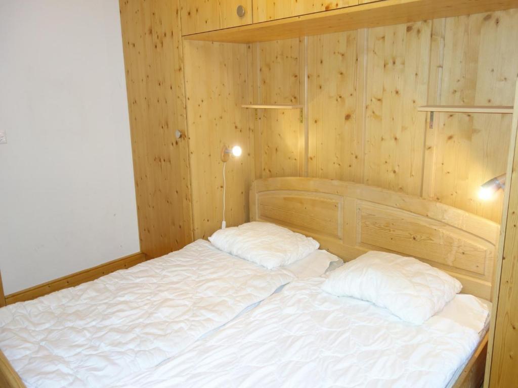 Postel nebo postele na pokoji v ubytování Charming Apartment With Valley View