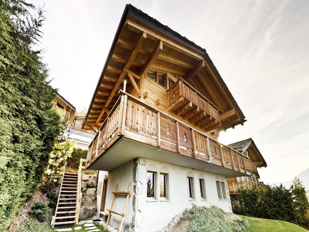 Chalet in 4 Valleys near Ski Lift