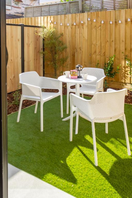 Discover Central City 4 Bed Retreat - Resim 21