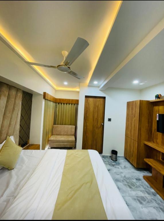 Postel nebo postele na pokoji v ubytování Hotel Skyland
