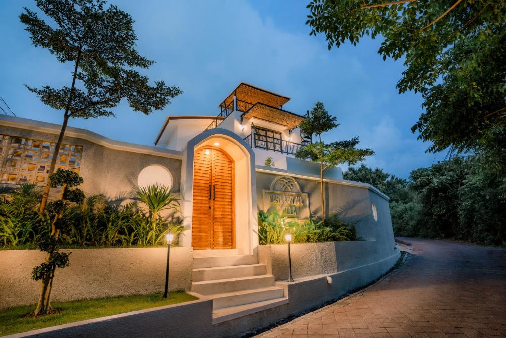 Gedung tempat vila berlokasi