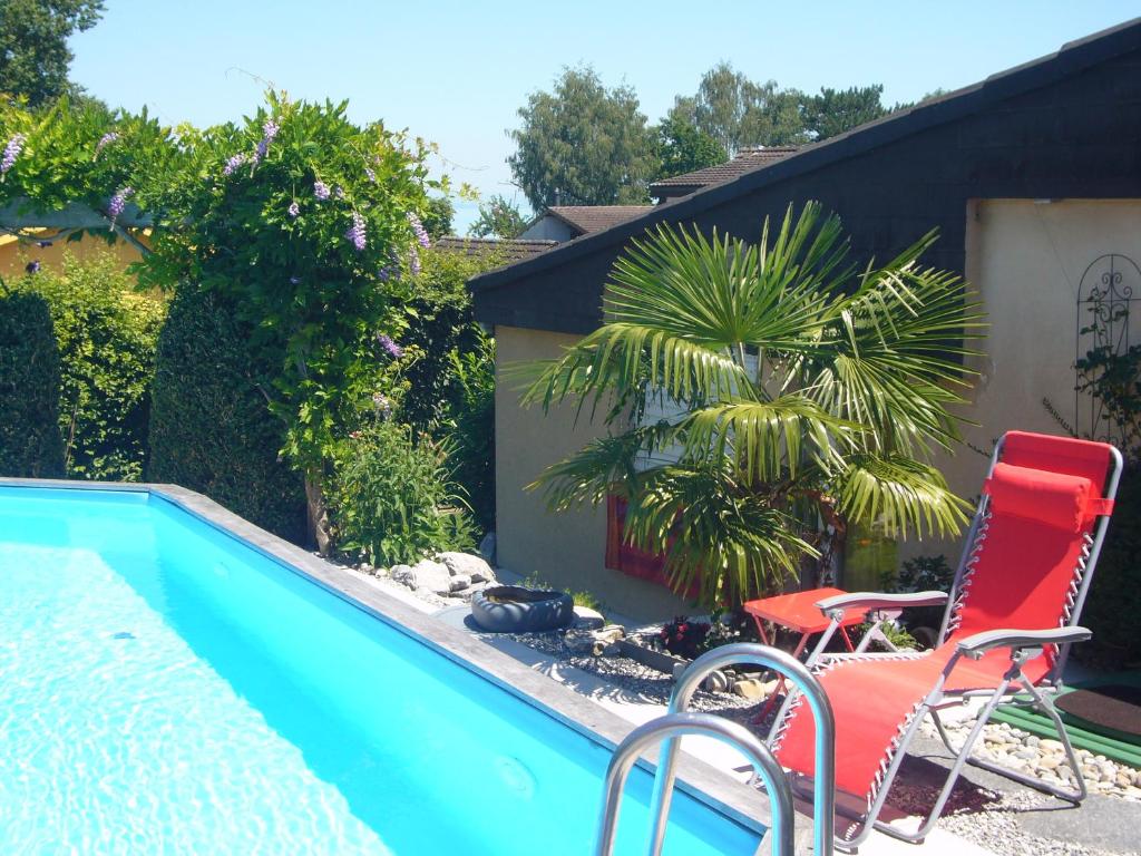 Bazén v ubytování Reni's Oase am Bodensee nebo v jeho okolí