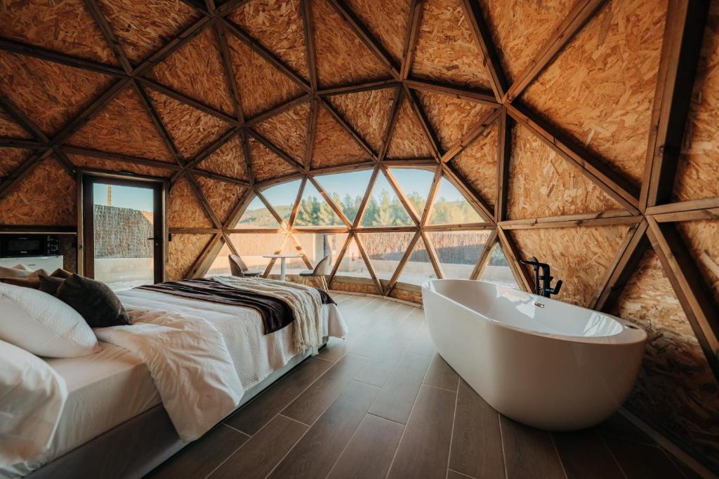 El Molí Glamping Escapada Romántica - Housity
