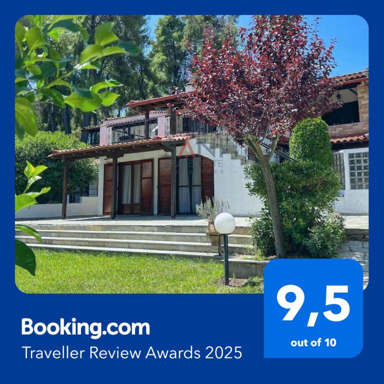 a review of a house in the newsletter review awards at Esperides Villa in Sani Beach