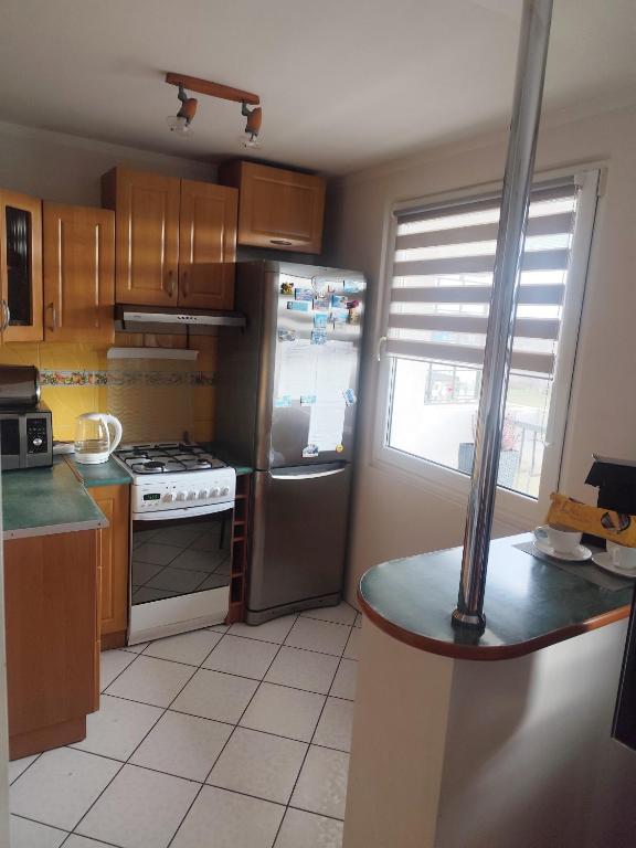 Kuchyňa alebo kuchynka v ubytovaní Apartament z Widokiem na Śnieżkę