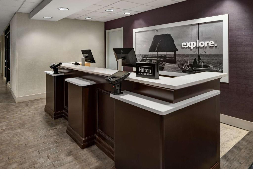 Vstupní hala nebo recepce v ubytování Hampton Inn Rochester - Irondequoit