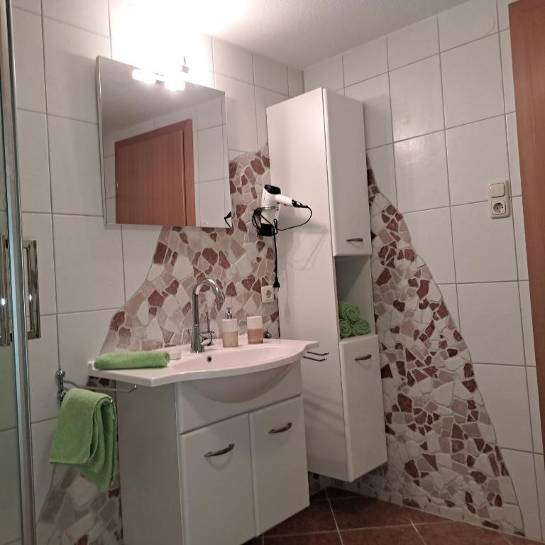Koupelna v ubytování Reiters-Ferienhaus