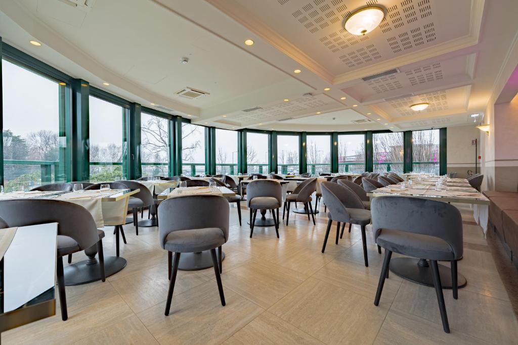 Restaurace v ubytování Just Hotel Saronno
