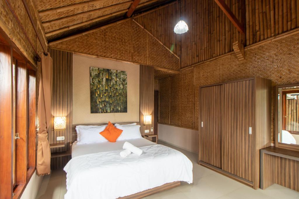 Family Only Pool & Mountain View Modern Bamboo Villa - De Reiz Ethnic Syariah - Villa De Tres Habitaciones