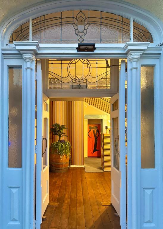 Crashpalace Napier - Resim 17