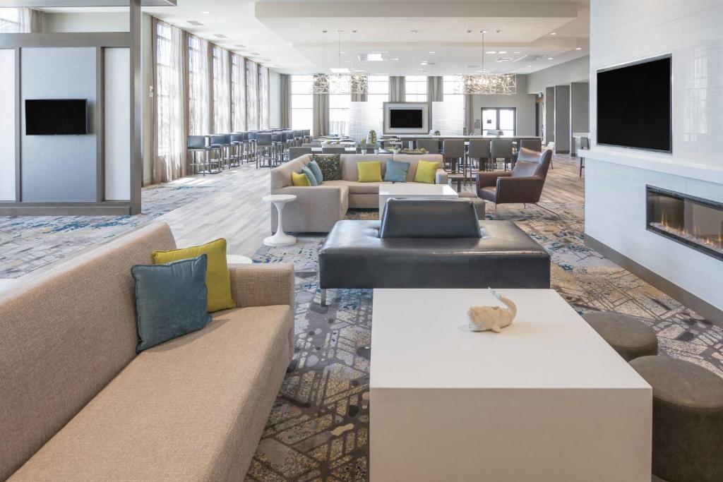 Residence Inn by Marriott San Jose North/Silicon Valley photo